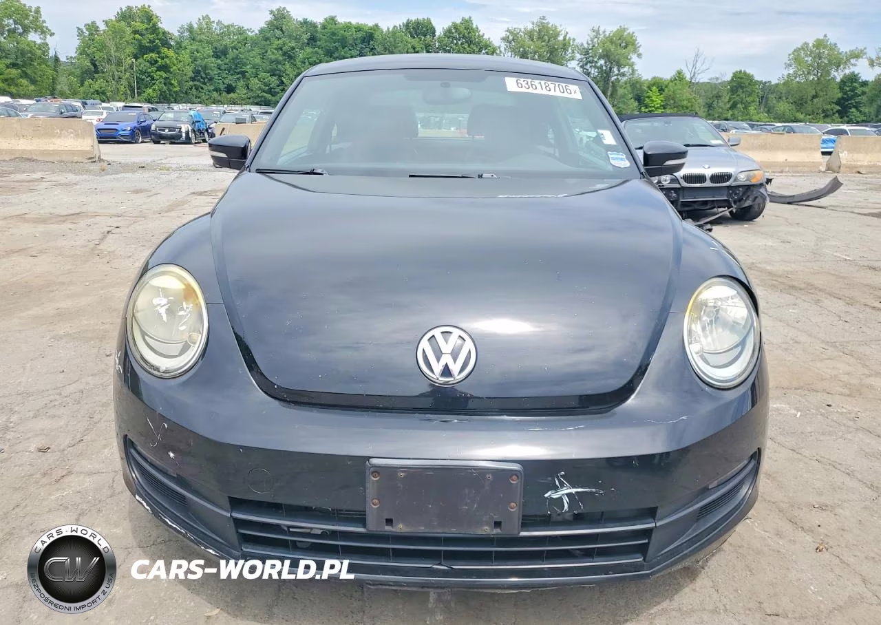 2014 Volkswagen Beetle VIN:3VWJ17AT0EM639743 - 5