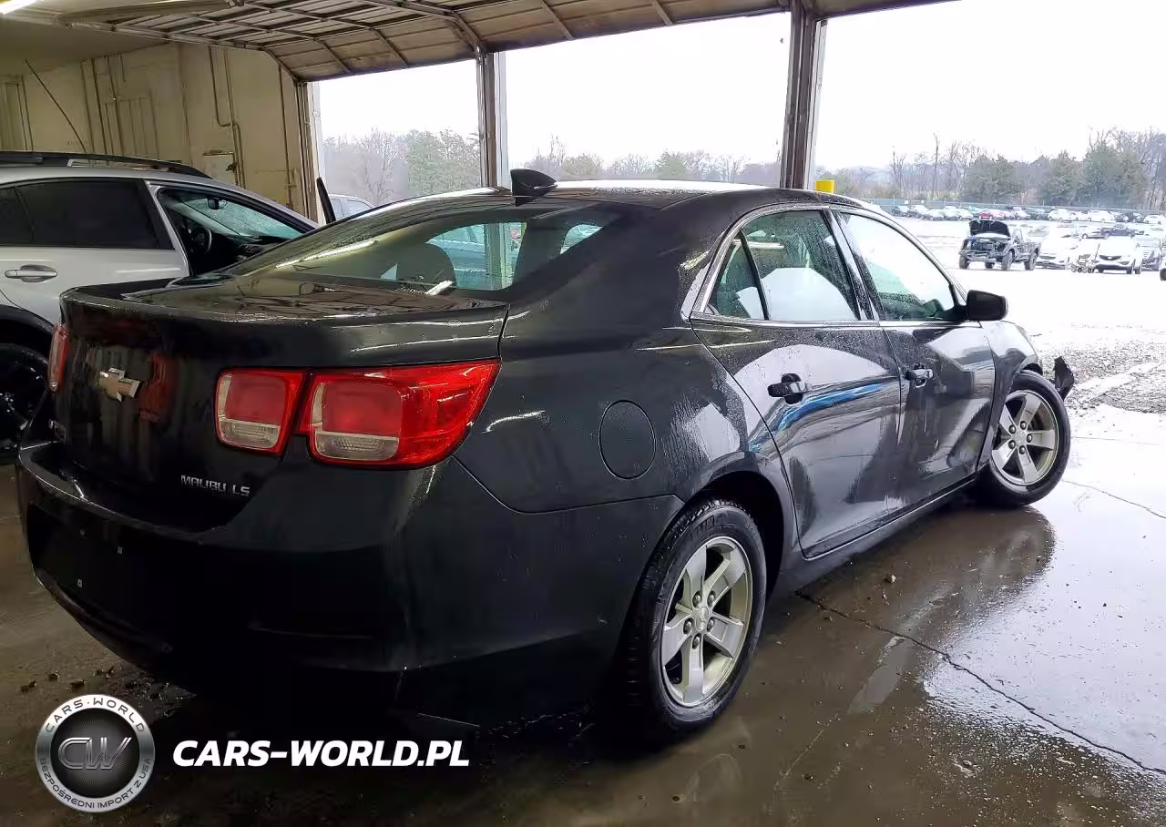 2015 Chevrolet Malibu Ls VIN:1G11B5SL8FF196061 - 3