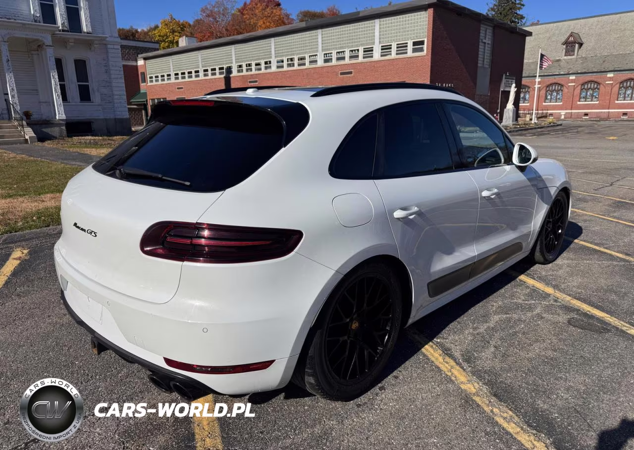 2018 Porsche Macan Gts VIN:WP1AG2A55JLB60007 - 4