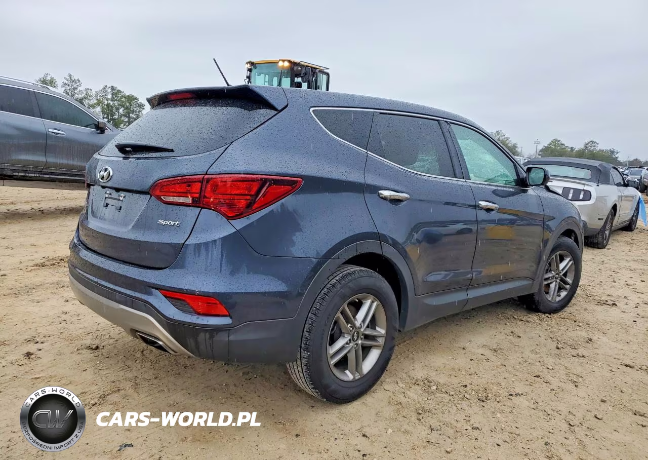 2018 Hyundai Santa Fe Sport 2.4L VIN:5NMZT3LB7JH062767 - 3