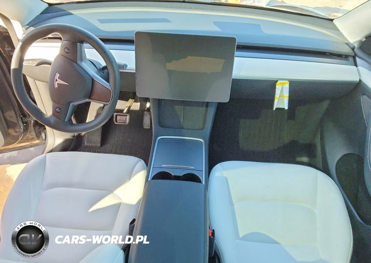 2024 Tesla Model Y VIN:7SAYGAEE9RF166768 - 8