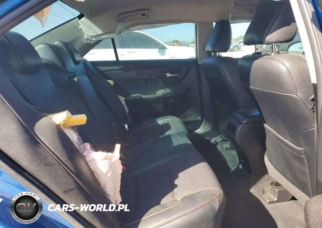 2017 Toyota Camry Se VIN:4T1BF1FK9HU683645 - 10