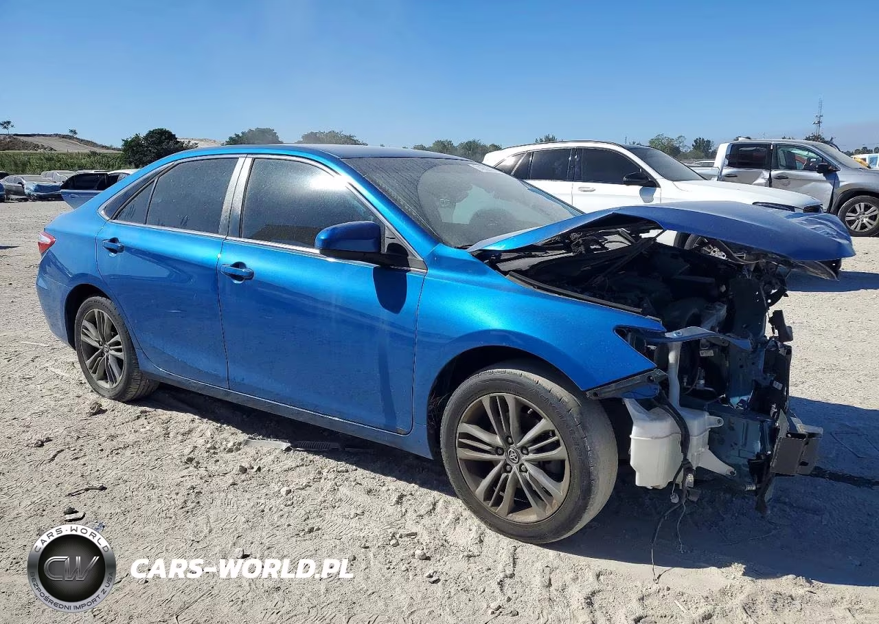 2017 Toyota Camry Se VIN:4T1BF1FK9HU683645 - 4