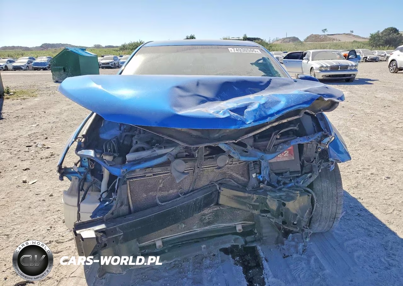 2017 Toyota Camry Se VIN:4T1BF1FK9HU683645 - 5