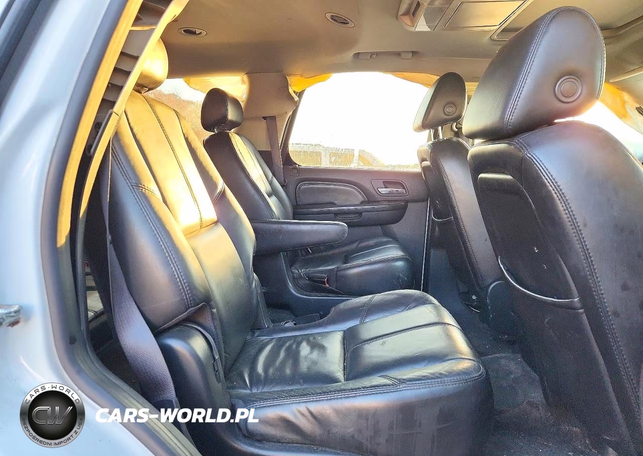 2007 GMC Yukon Denali VIN:1GKFK638X7J182419 - 11