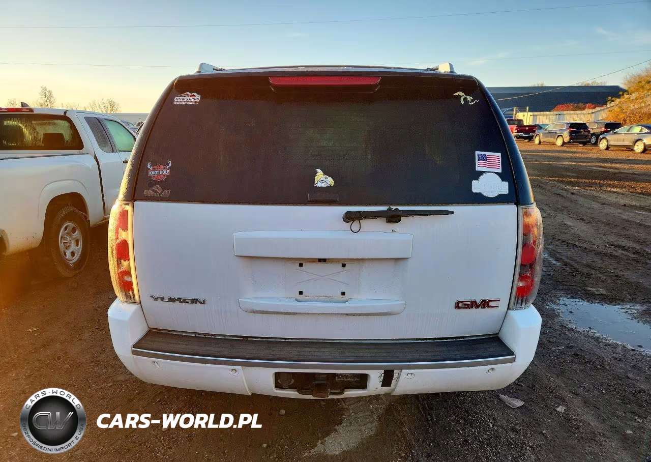 2007 GMC Yukon Denali VIN:1GKFK638X7J182419 - 6