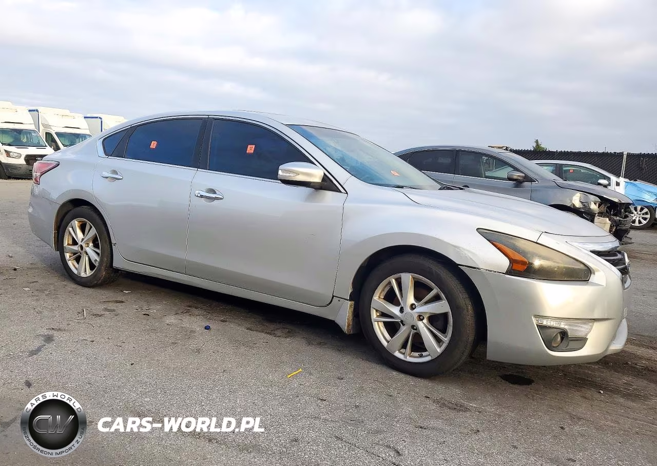 2015 Nissan Altima 2.5 Sv VIN:1N4AL3AP4FC284996 - 4