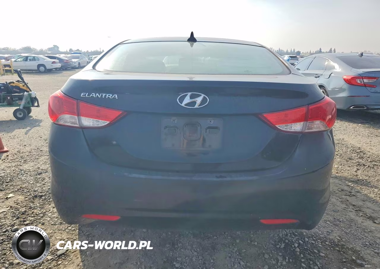 2013 Hyundai Elantra Gls VIN:KMHDH4AE2DU873075 - 6