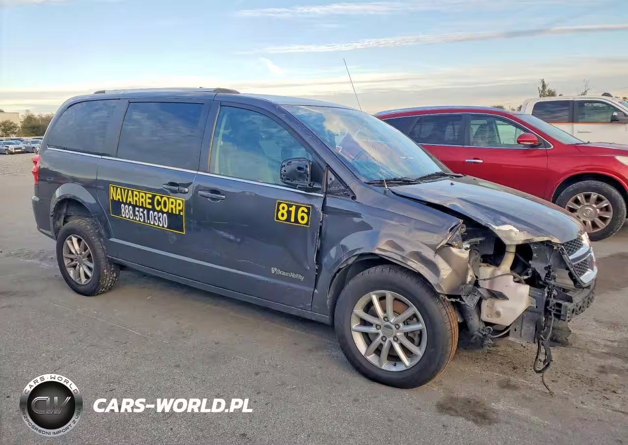 2019 Dodge Grand Caravan Sxt VIN:2C4RDGCG1KR783805 - 4