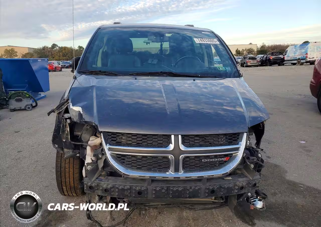 2019 Dodge Grand Caravan Sxt VIN:2C4RDGCG1KR783805 - 5