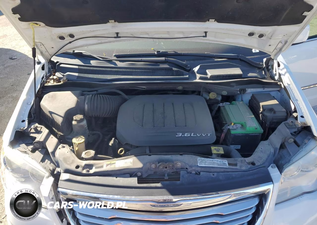 2014 Chrysler Town & Country Touring VIN:2C4RC1BG0ER448508 - 12