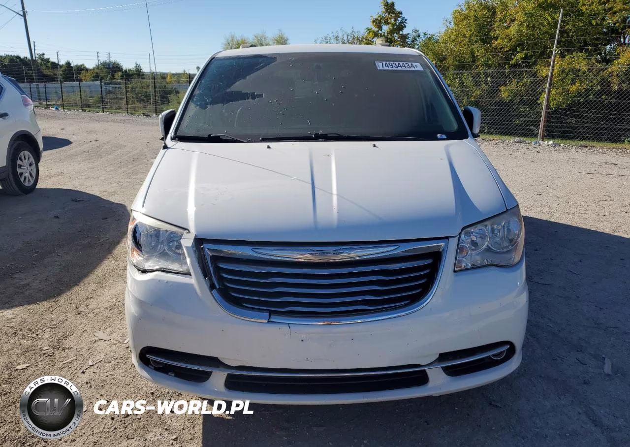 2014 Chrysler Town & Country Touring VIN:2C4RC1BG0ER448508 - 5