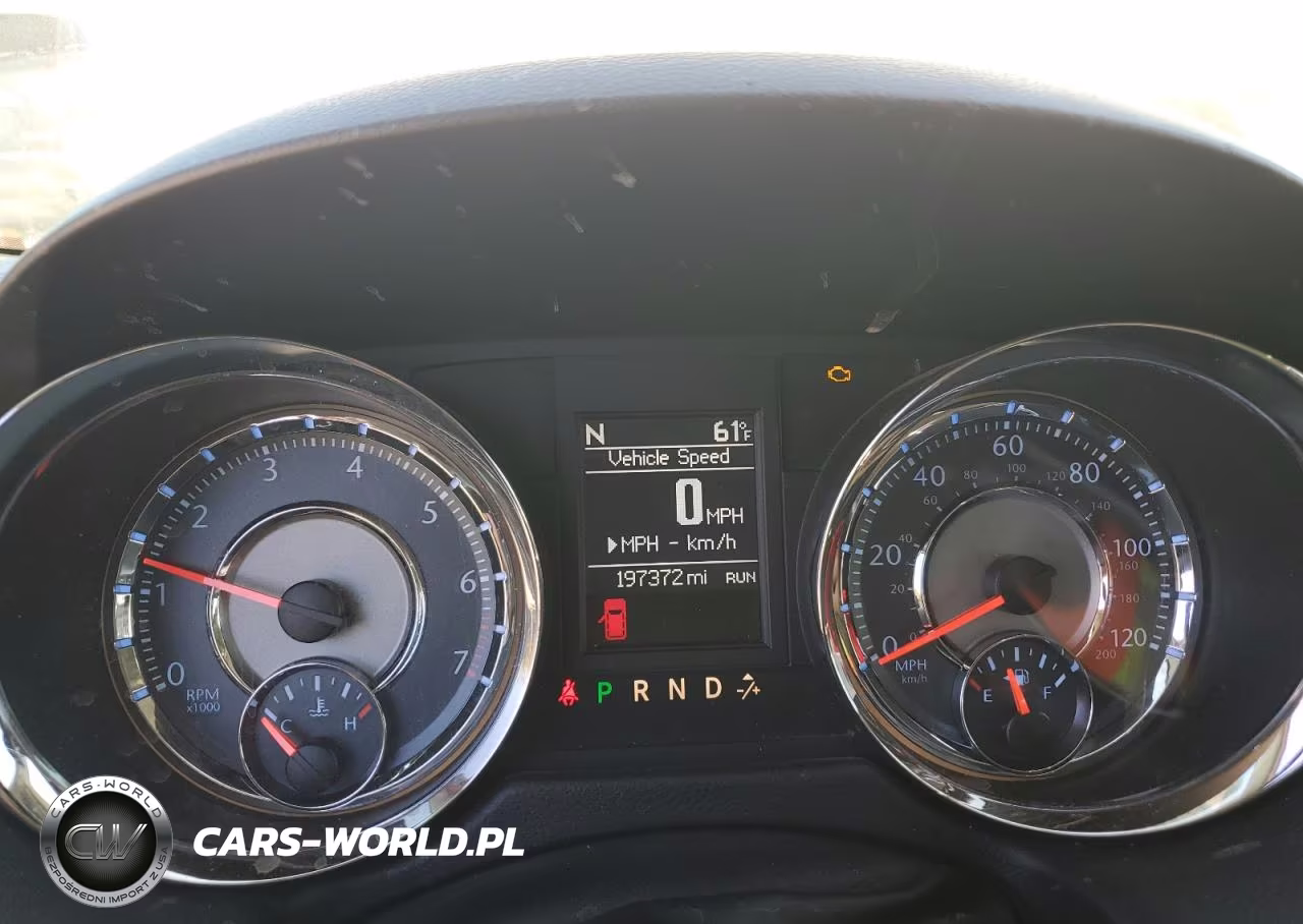 2014 Chrysler Town & Country Touring VIN:2C4RC1BG0ER448508 - 9