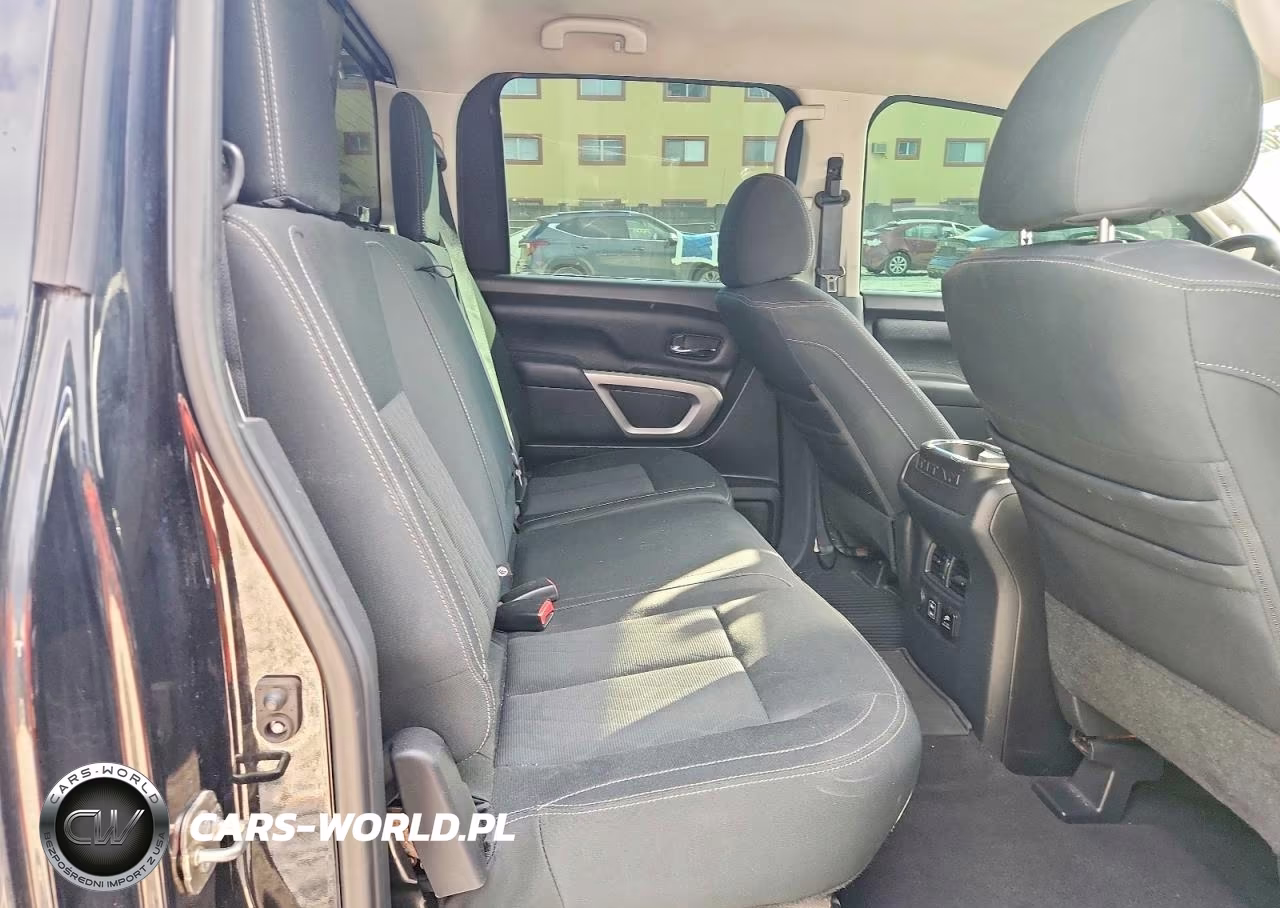2018 Nissan Titan Sv VIN:1N6AA1E5XJN540372 - 10