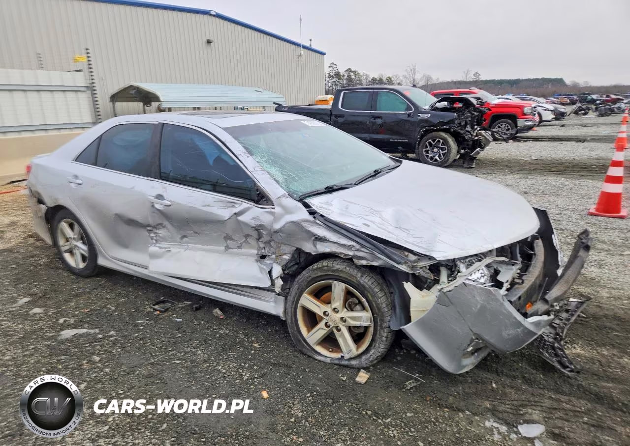 2013 Toyota Camry VIN:4T1BF1FK6DU680714 - 4