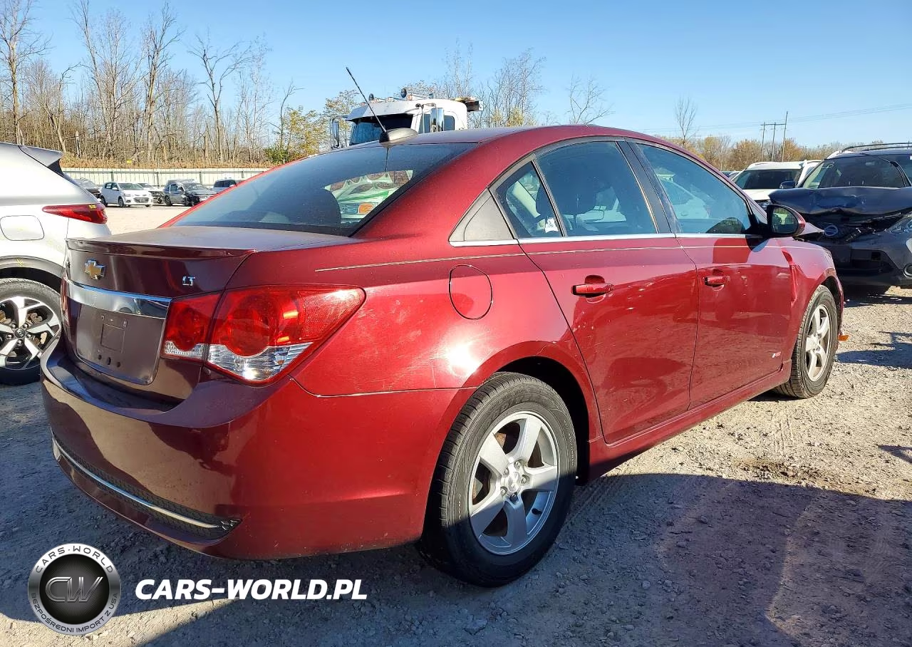 2016 Chevrolet Cruze VIN:1G1PE5SBXG7177922 - 3