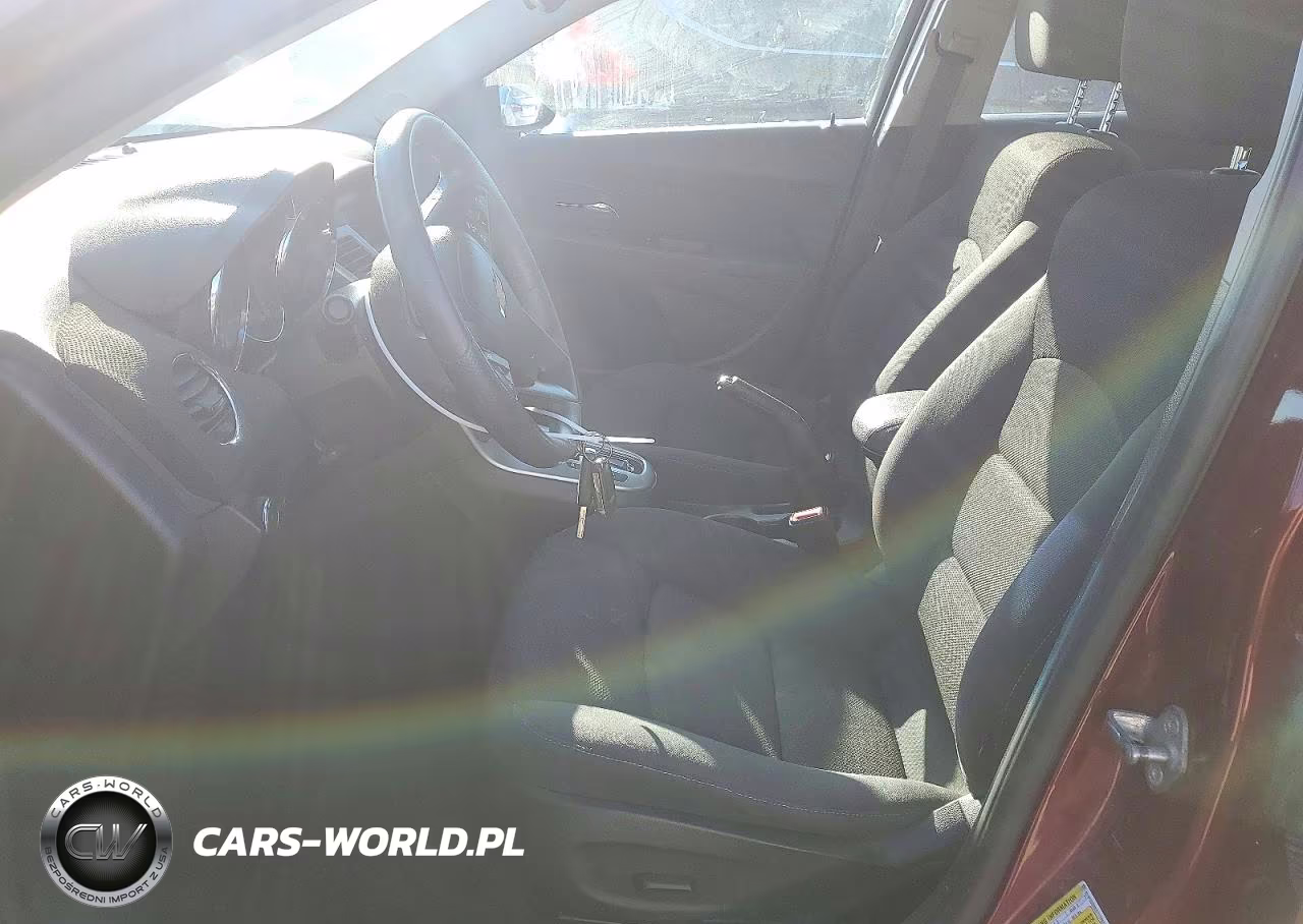 2016 Chevrolet Cruze VIN:1G1PE5SBXG7177922 - 7