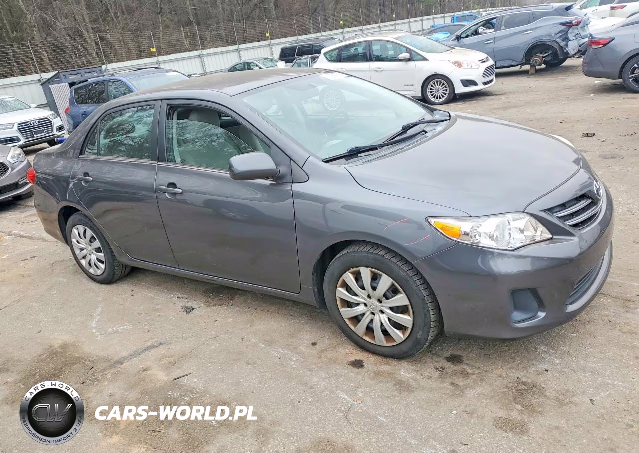 2013 Toyota Corolla Le VIN:2T1BU4EE5DC940296 - 4