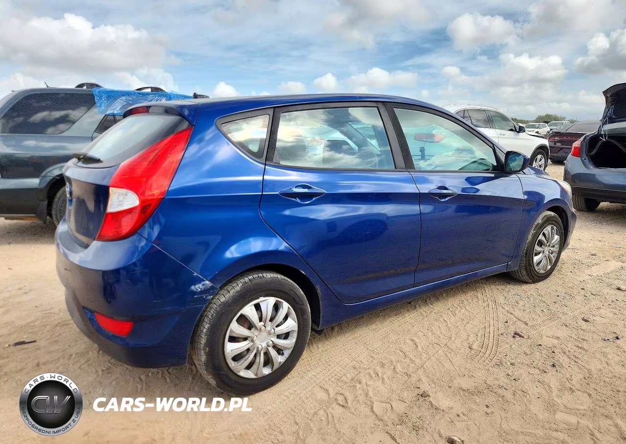 2017 Hyundai Accent Se VIN:KMHCT5AE2HU344120 - 3