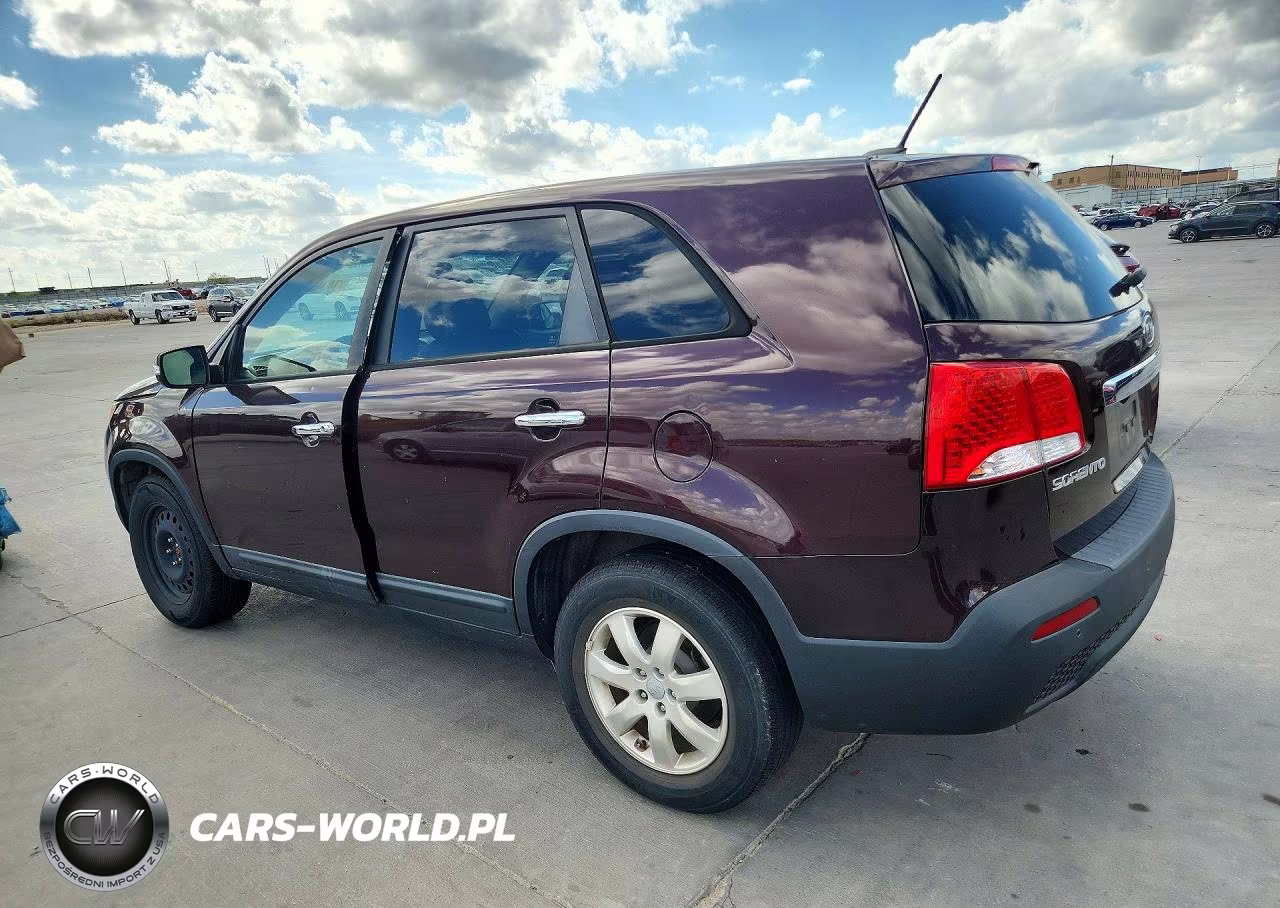 2013 Kia Sorento Lx VIN:5XYKT4A11DG388189 - 2