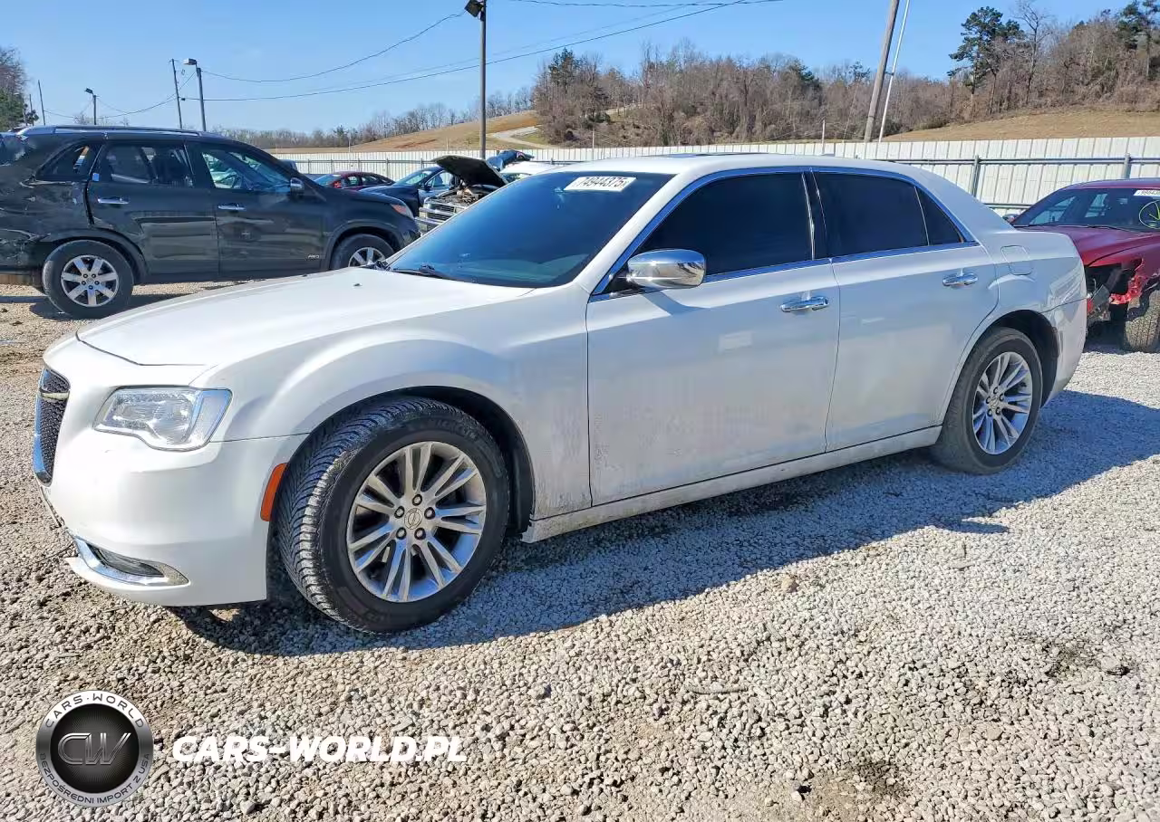 2016 Chrysler 300C