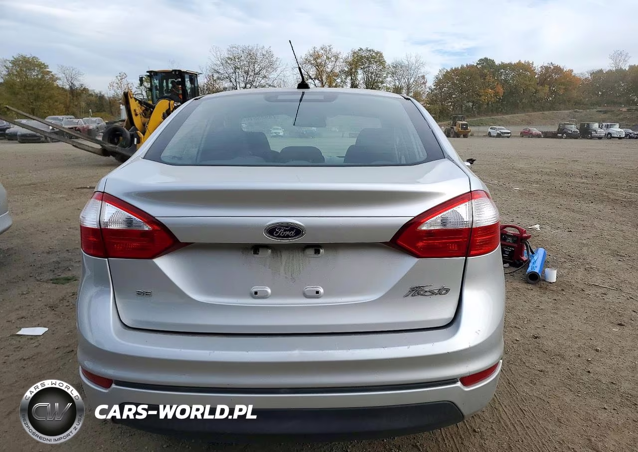 2015 Ford Fiesta VIN:3FADP4BJ8FM191477 - 6