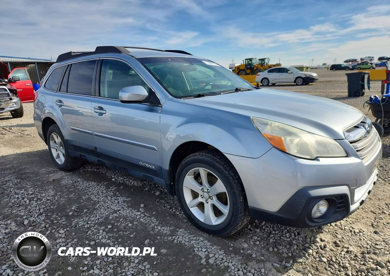 2013 Subaru Outback 2.5I Premium VIN:4S4BRBCC1D3242778 - 4