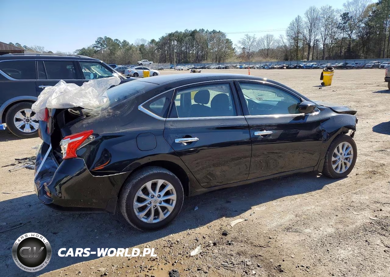 2017 Nissan Sentra S VIN:3N1AB7AP5HY391587 - 3