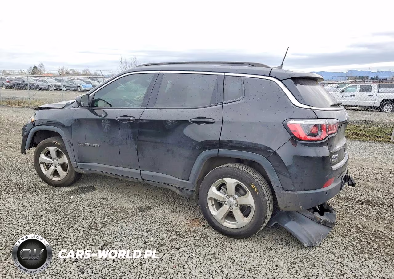 2018 Jeep Compass Latitude VIN:3C4NJDBB8JT117483 - 2