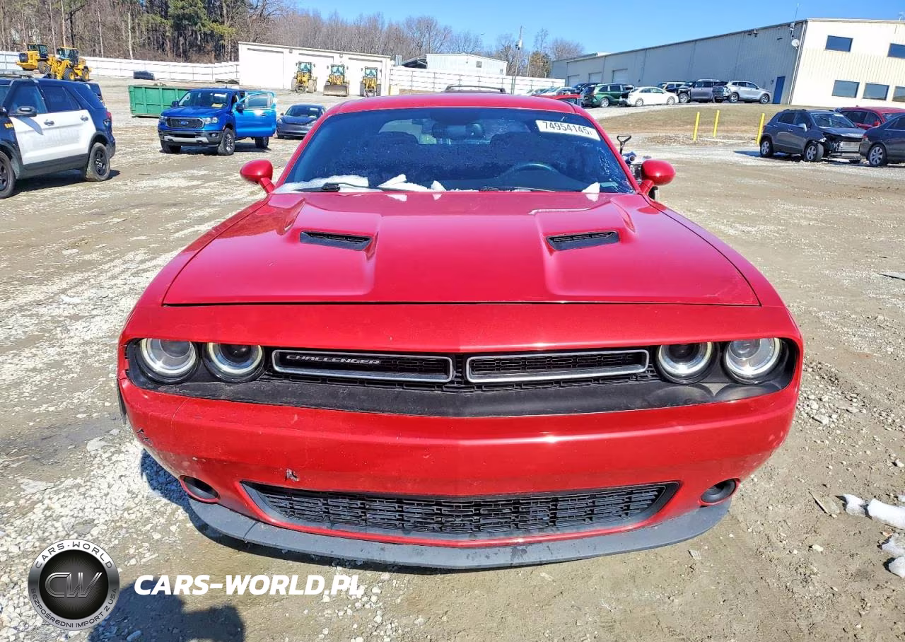 2016 Dodge Challenger Sxt VIN:2C3CDZAG7GH349815 - 5