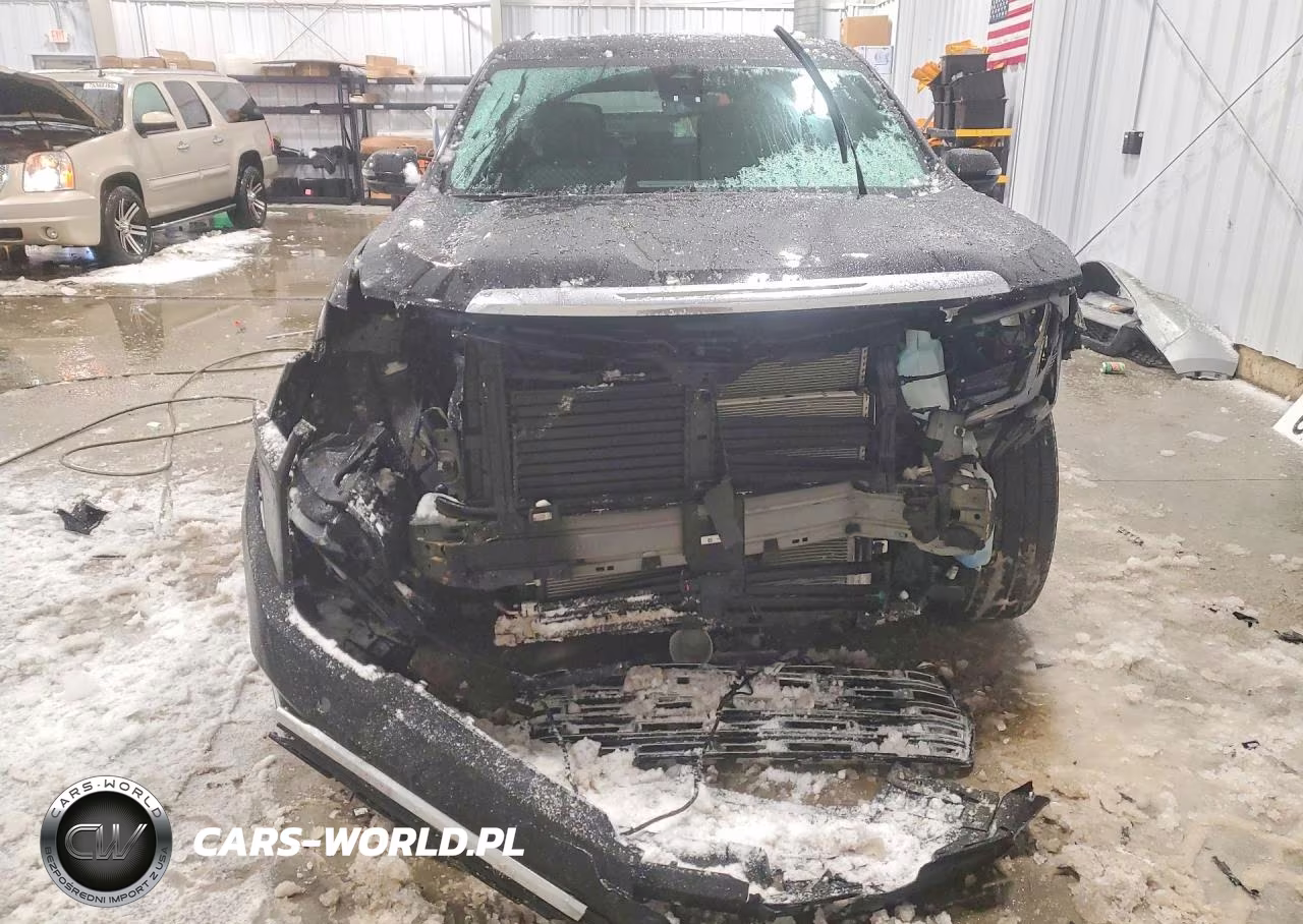 2024 GMC Acadia Denali VIN:1GKENRKS2RJ166655 - 5