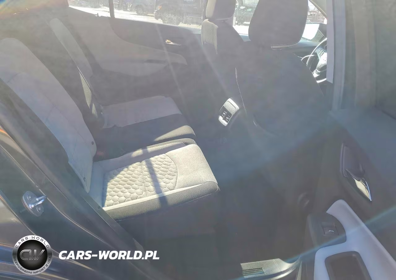 2021 Chevrolet Equinox VIN:2GNAXSEV7M6104683 - 10
