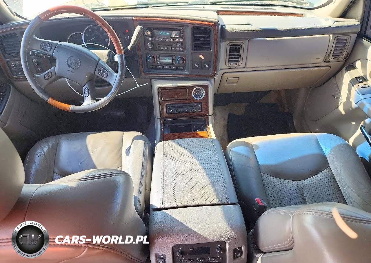 2003 Cadillac Escalade Luxury VIN:1GYEK63N03R262220 - 8