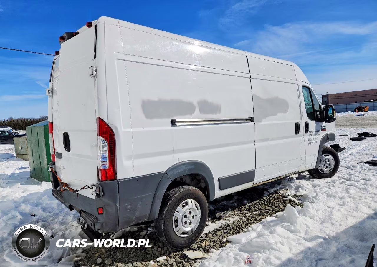 2018 Ram Promaster 2500 2500 High VIN:3C6TRVDG7JE125682 - 3
