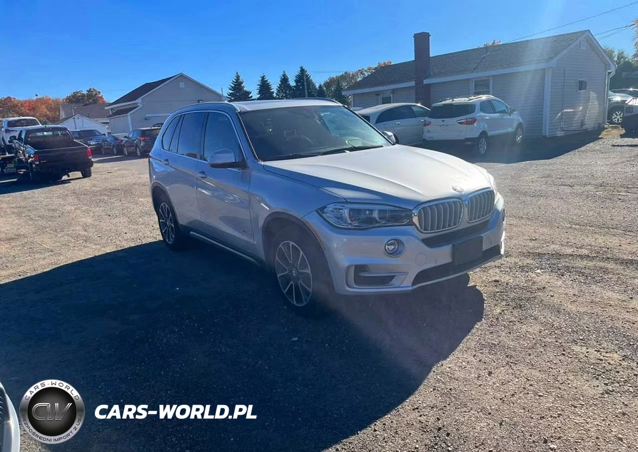 2018 BMW X5 xDrive35I VIN:5UXKR0C59J0X93059 - 4
