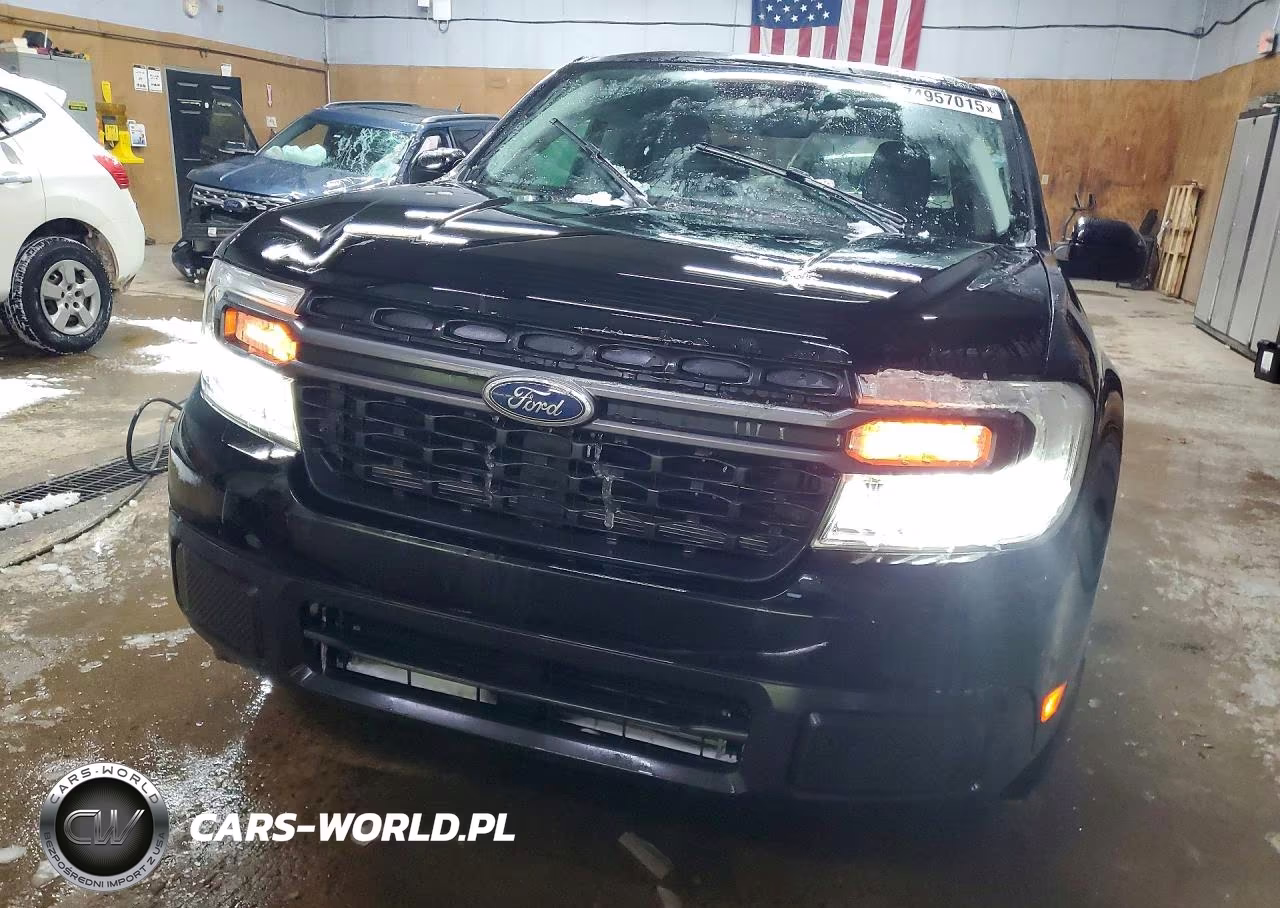 2024 Ford Maverick Xlt VIN:3FTTW8J94RRB41657 - 5