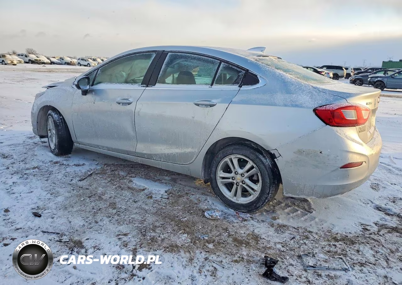 2018 Chevrolet Cruze Lt VIN:1G1BE5SM7J7185785 - 2