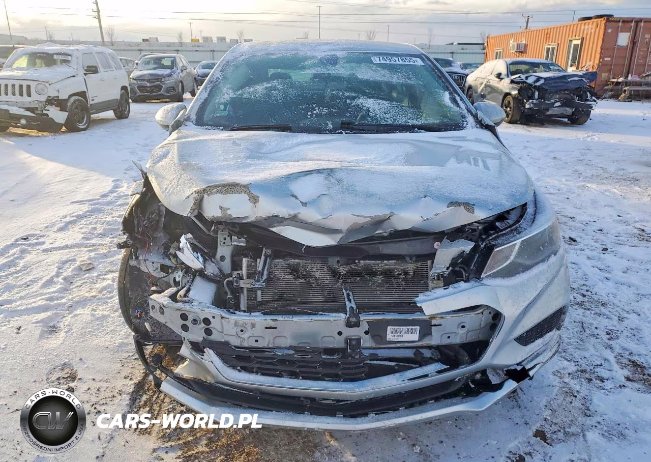 2018 Chevrolet Cruze Lt VIN:1G1BE5SM7J7185785 - 5
