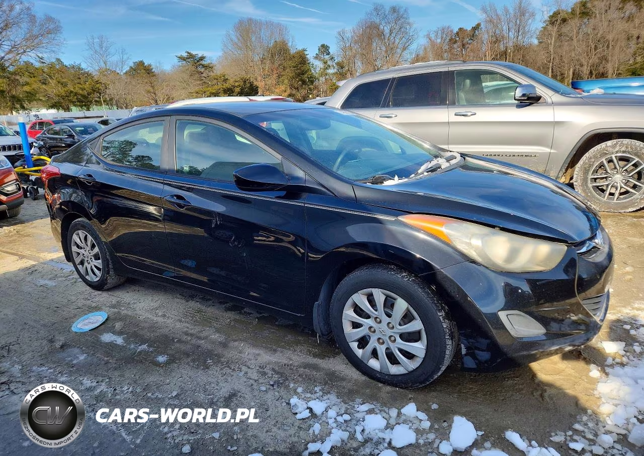 2013 Hyundai Elantra Gls VIN:KMHDH4AE1DU567663 - 4