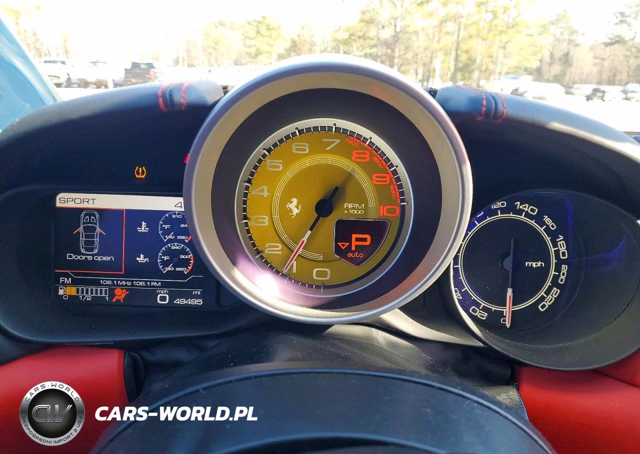 2017 Ferrari California T VIN:ZFF77XJA7H0222526 - 9
