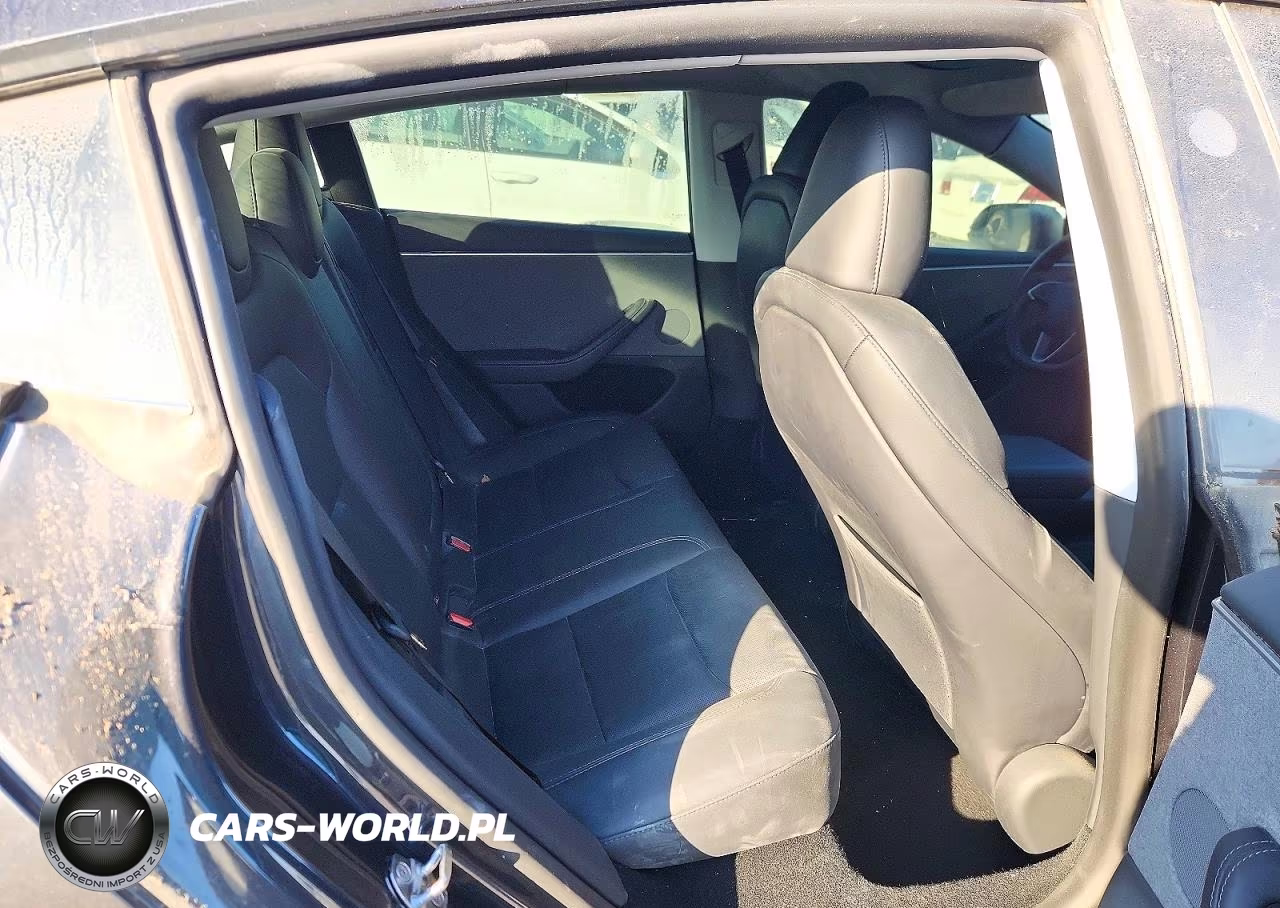2025 Tesla Model 3 VIN:5YJ3E1EA7SF926485 - 10