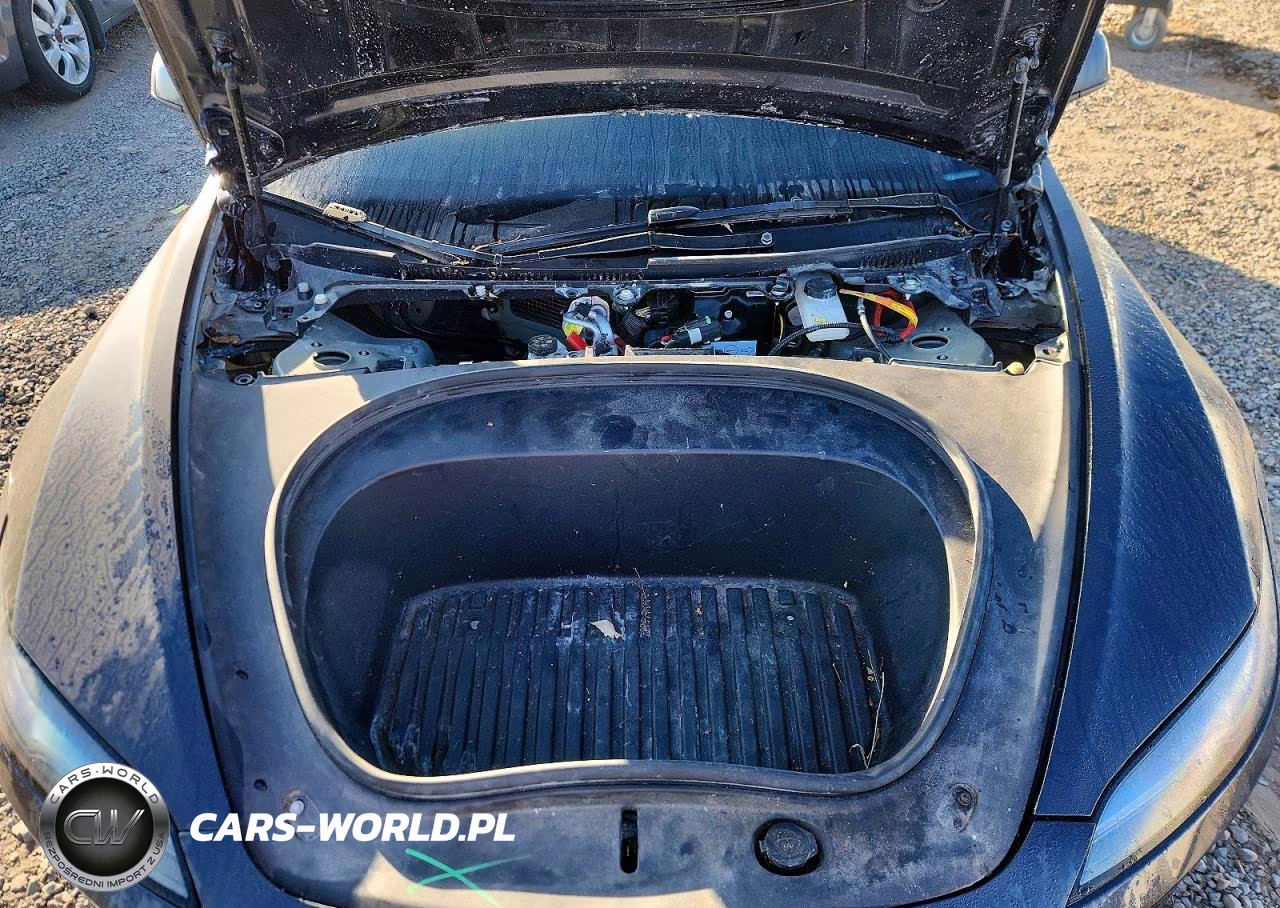 2025 Tesla Model 3 VIN:5YJ3E1EA7SF926485 - 11