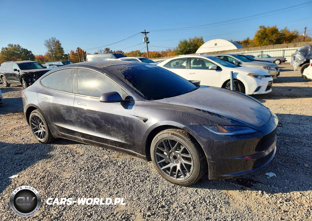 2025 Tesla Model 3 VIN:5YJ3E1EA7SF926485 - 4
