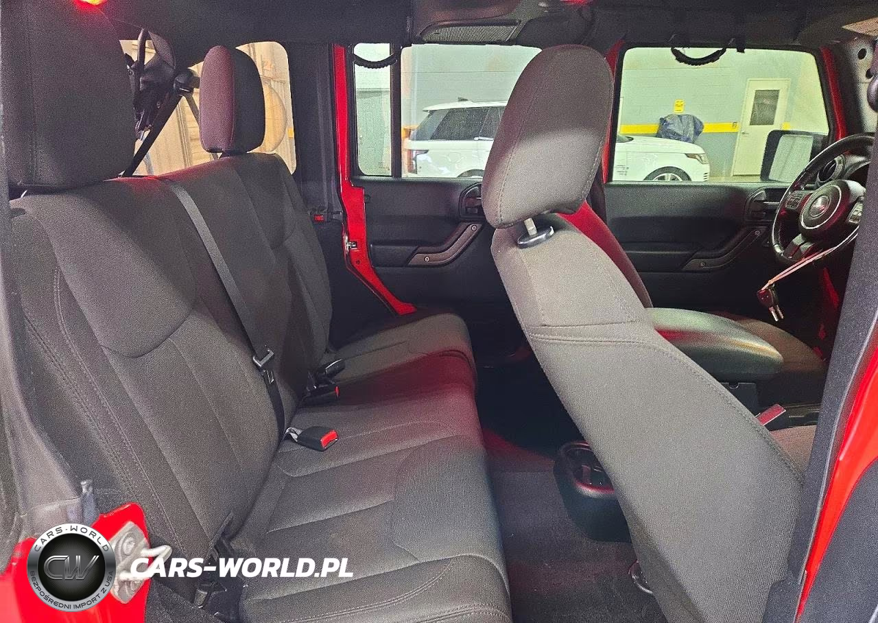 2017 Jeep Wrangler Unlimited Sport VIN:1C4BJWDGXHL589777 - 11