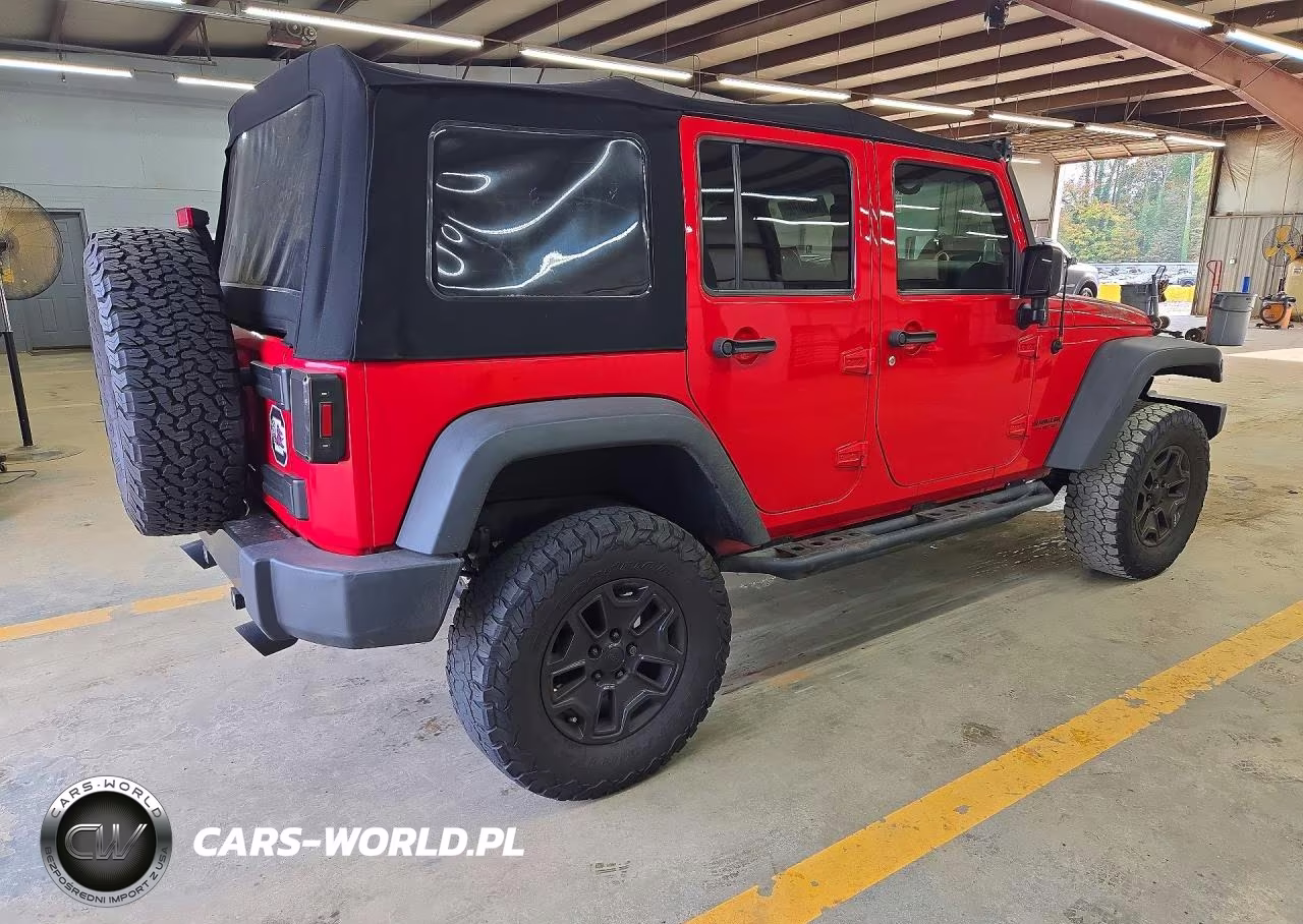2017 Jeep Wrangler Unlimited Sport VIN:1C4BJWDGXHL589777 - 3