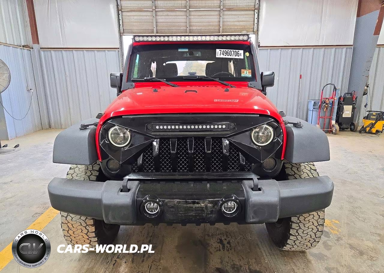 2017 Jeep Wrangler Unlimited Sport VIN:1C4BJWDGXHL589777 - 5