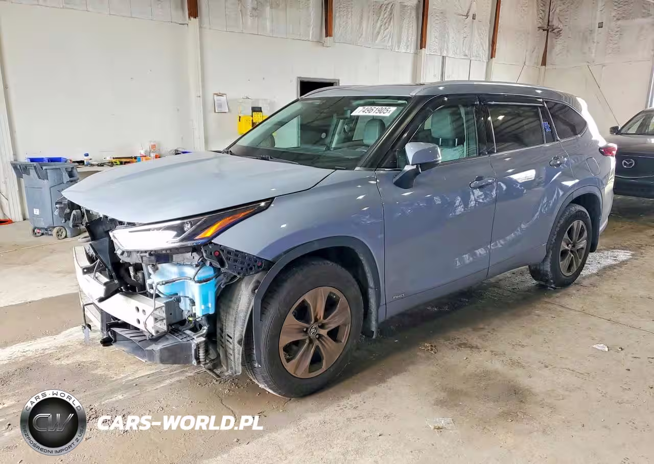 2022 Toyota Highlander Hybrid Xle