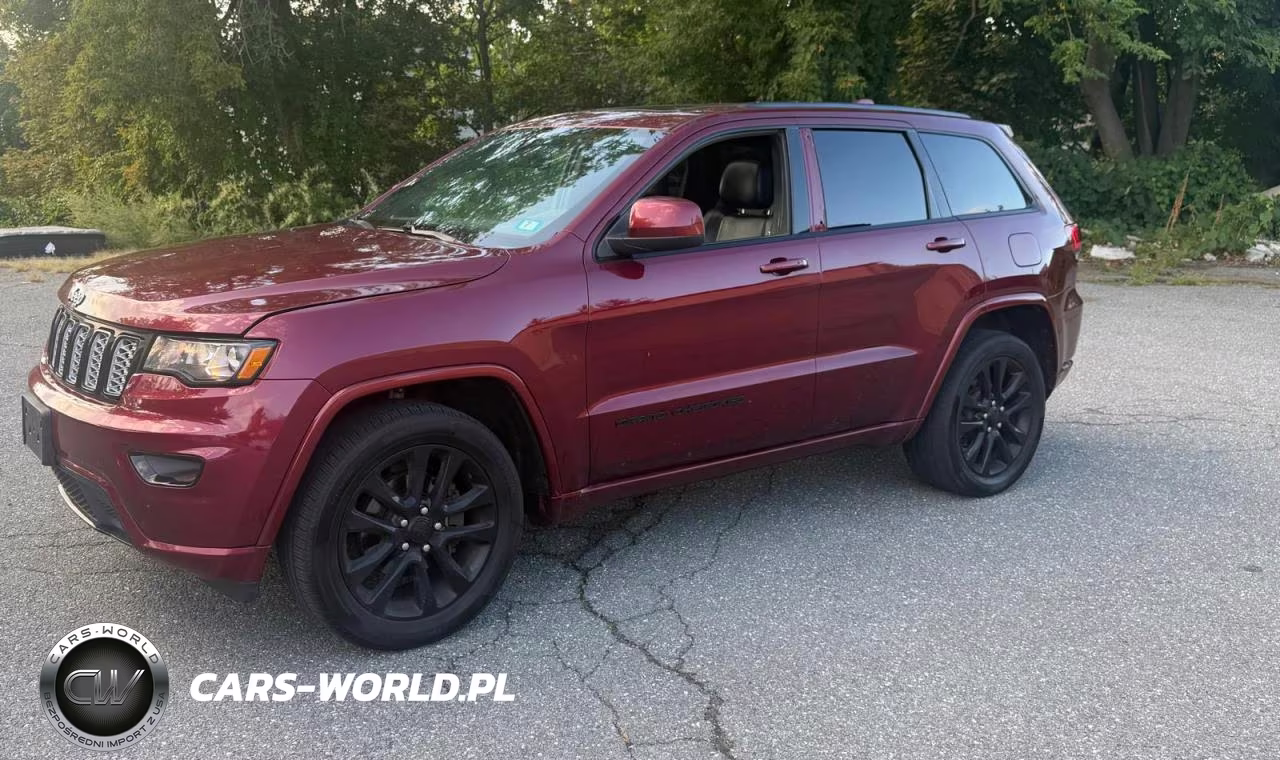 2018 Jeep Grand Cherokee Laredo VIN:1C4RJFAG5JC203176 - 2