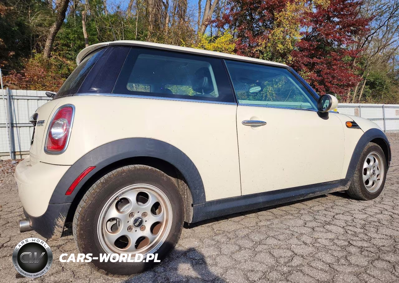 2012 Mini Cooper VIN:WMWSU3C54CT185255 - 3