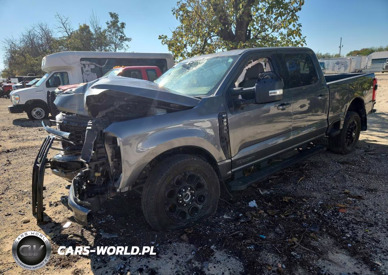 2026 Ford F250 Super Duty – zdjęcie 1 z 12